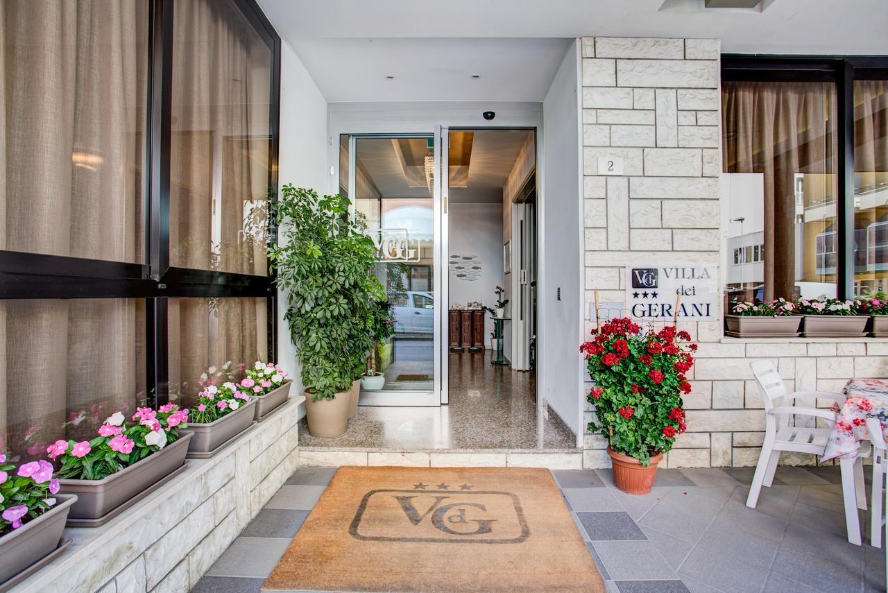 רימיני Hotel Villa Dei Gerani מראה חיצוני תמונה