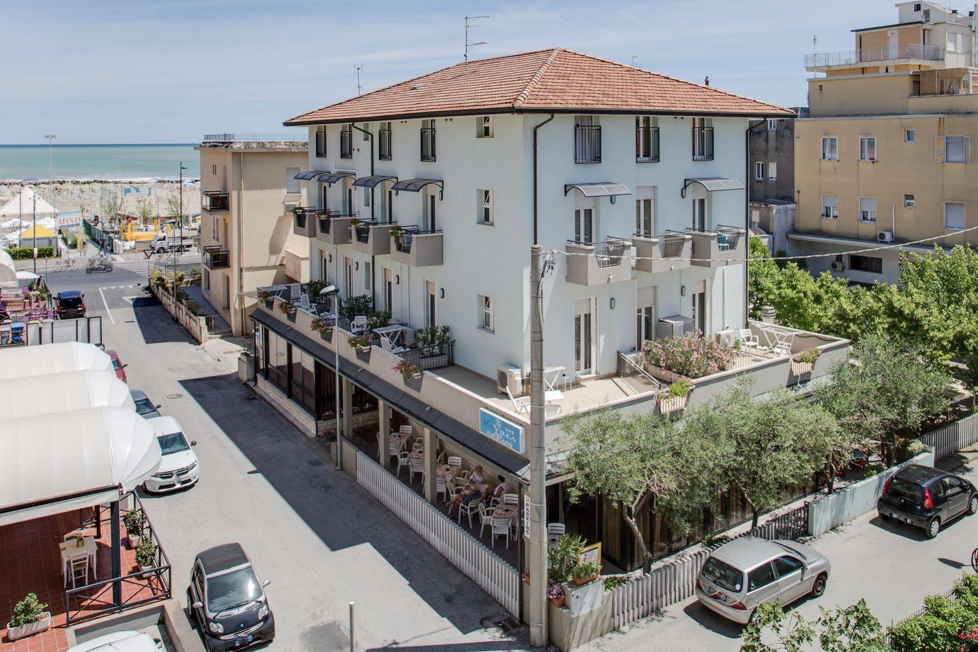 רימיני Hotel Villa Dei Gerani מראה חיצוני תמונה