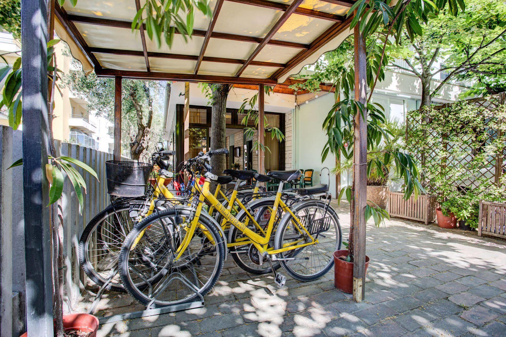 רימיני Hotel Villa Dei Gerani מראה חיצוני תמונה