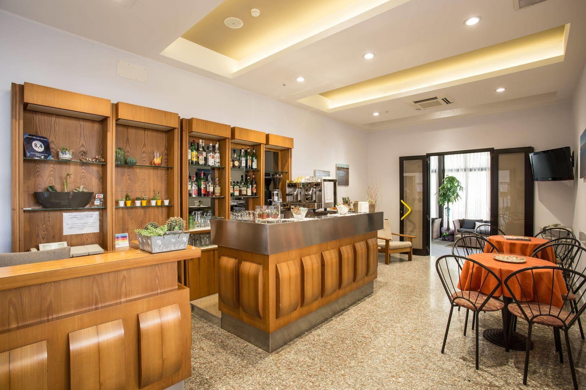 רימיני Hotel Villa Dei Gerani מראה חיצוני תמונה